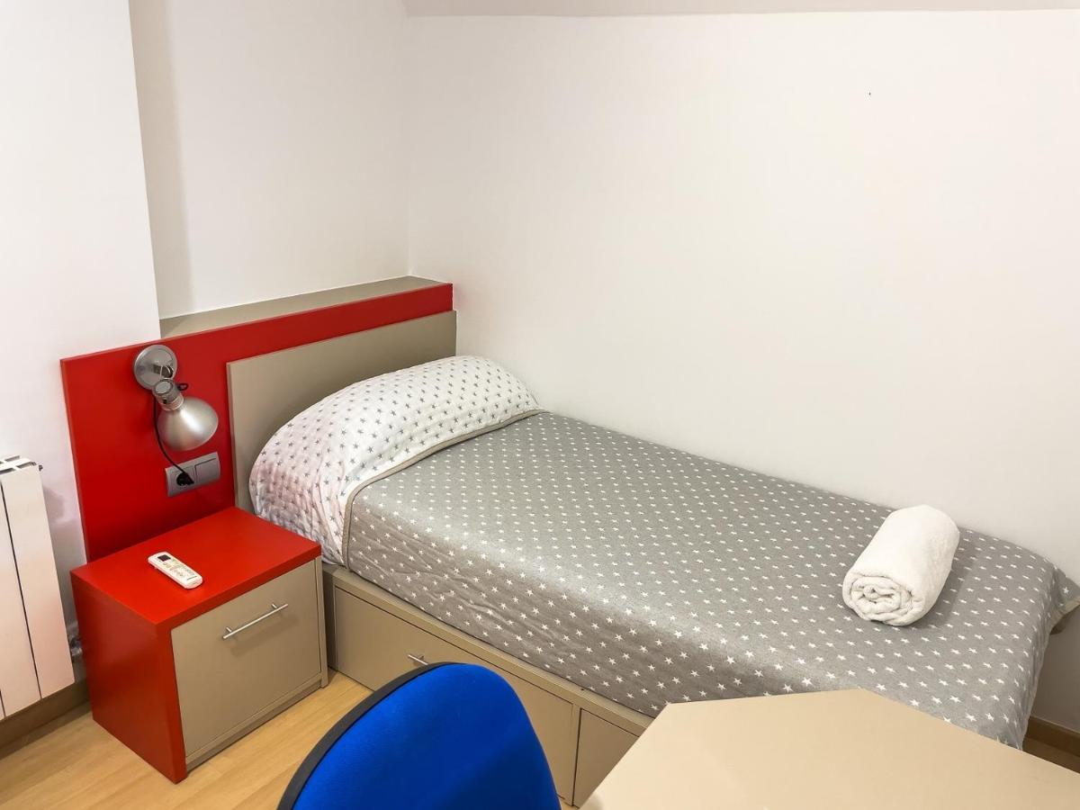 Leevin Student Barcelona Apartment Exterior photo